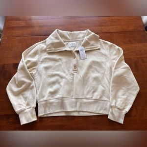 NWT Abercrombie and Fitch Fleece Sweatshirt